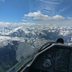 Flugwegposition um 11:30:55: Aufgenommen in der Nähe von Gemeinde Bad Hofgastein, 5630 Bad Hofgastein, Österreich in 3089 Meter
